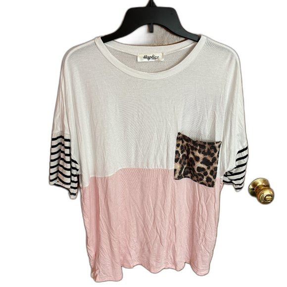 Haptics by Holly Harper Oversized‎ Small Boutique Top with Pocket - Picture 1 of 10